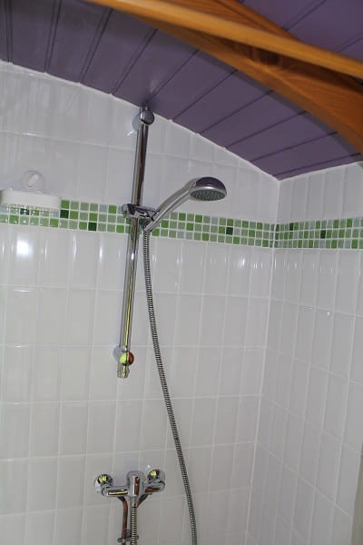 Roulotte avec salle de bains privative