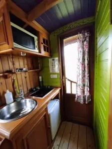 roulotte-vacances-en-famille-cocooning-noel-03