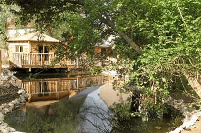 Cabane sur l'eau