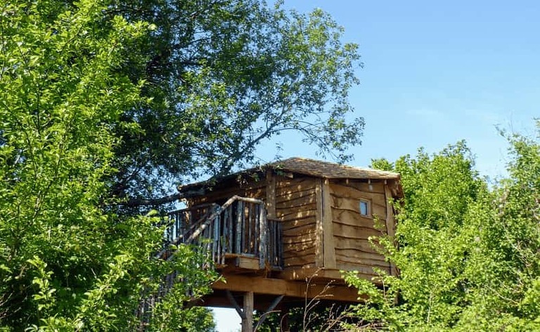 cabane dans les arbres