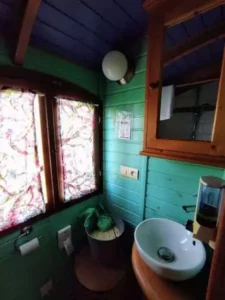 les WC de la roulotte