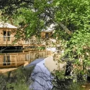 bon cadeau pour un week-end en cabane sur l'eau