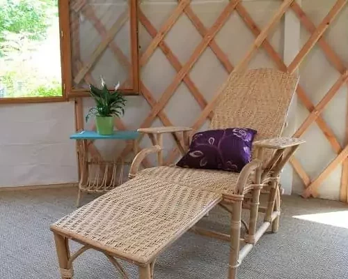 Hébergement insolite yourte pour vacances d’été en famille