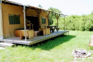 safari-lodge