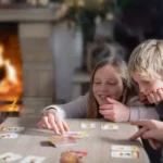 atelier jeux de société, une animation vacances gratuite comme un club enfants à Family Ecolodge, été, hiver, printemps, automne