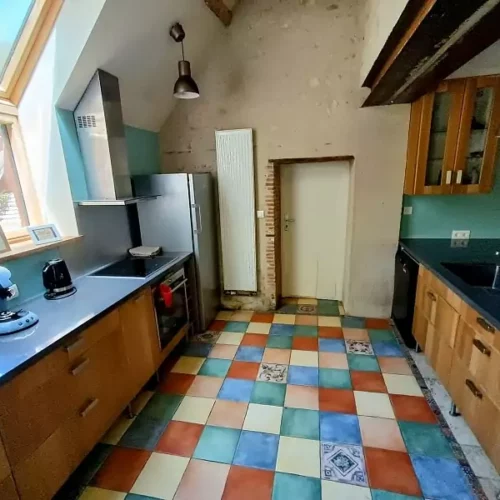 Gîte Le Logis en pleine nature au cœur du domaine Family Ecolodge Puisaye et avec une cuisine