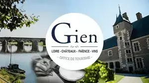 Gien, tourisme au fil de la Loire, près de Family Ecolodge Puisaye