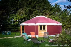 la yourte à la mongole de Family Ecolodge, vue de l'extérieur
