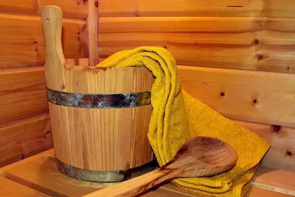 le sauna de l'espace bien-être, inclus dans le bon cadeau Family Ecolodge week-end nature et détente