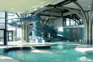 Piscine aqualudique de Belleville-sur-Loire