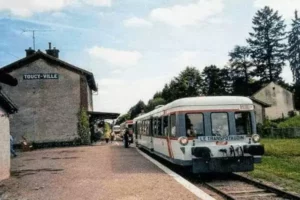 Train touristique de Puisaye à Toucy