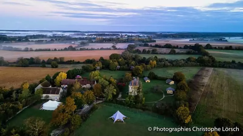 Family Ecolodge vu du ciel, village nature pour des vacances d'été en famille